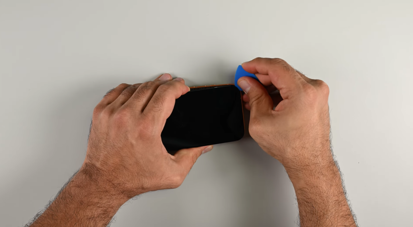 iFixit
