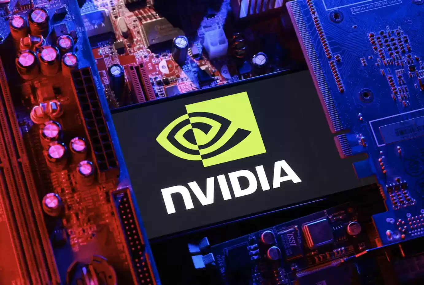 疑问重重:英伟达千亿美元押注