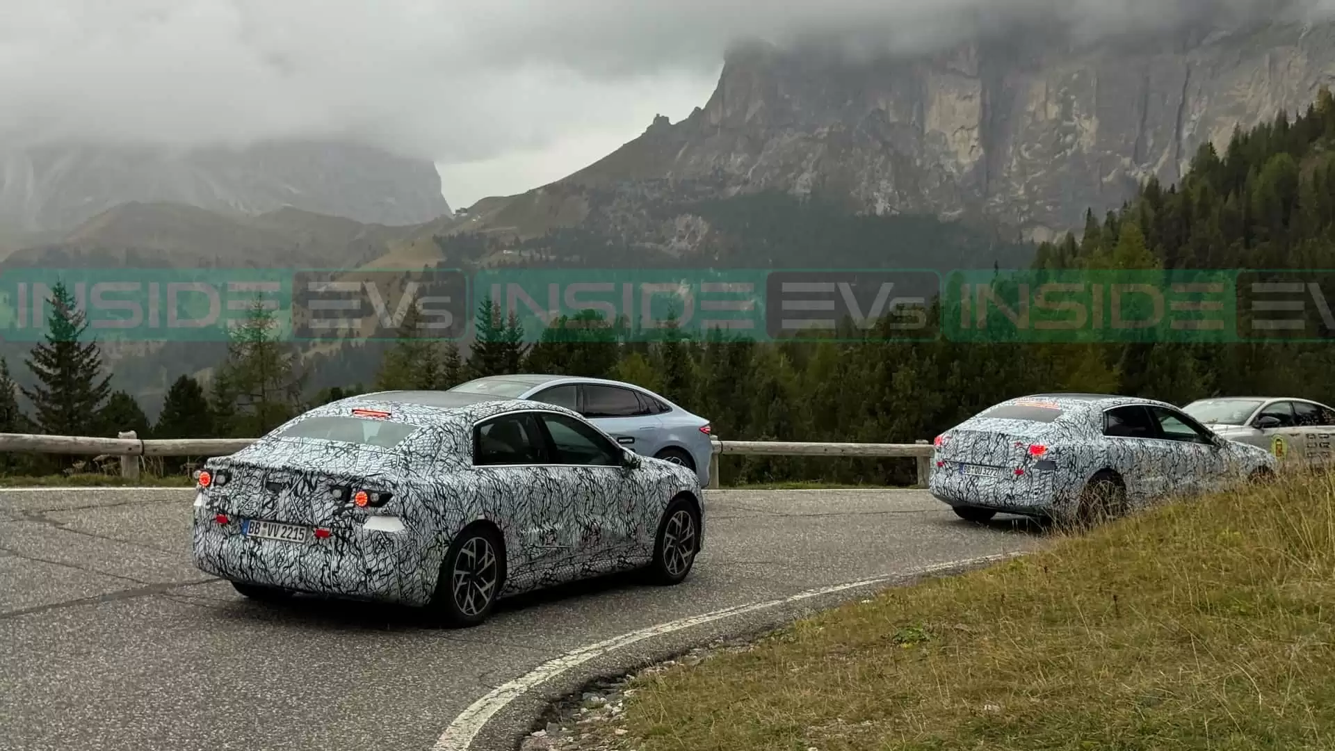 梅赛德斯-奔驰纯电C级尾部