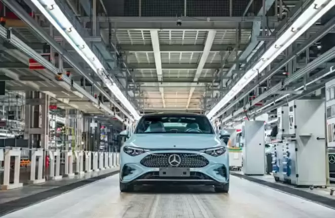 奔驰CLA前脸设计