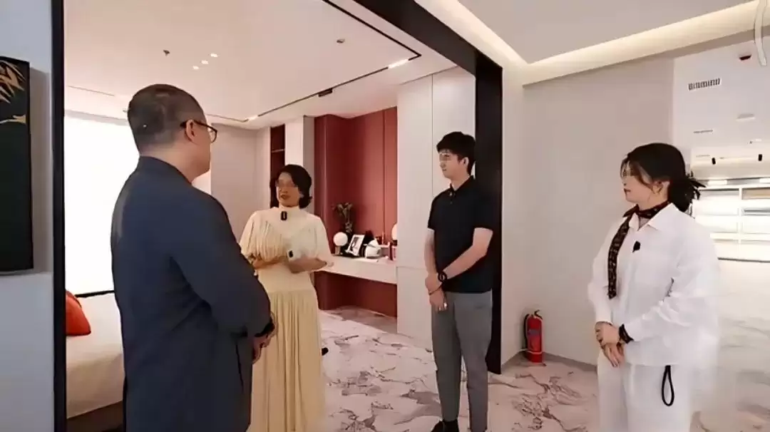 格力电器生产线