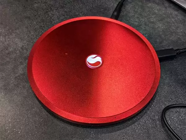 高通现场展示骁龙X2