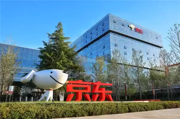 刘强东亲自担任院长