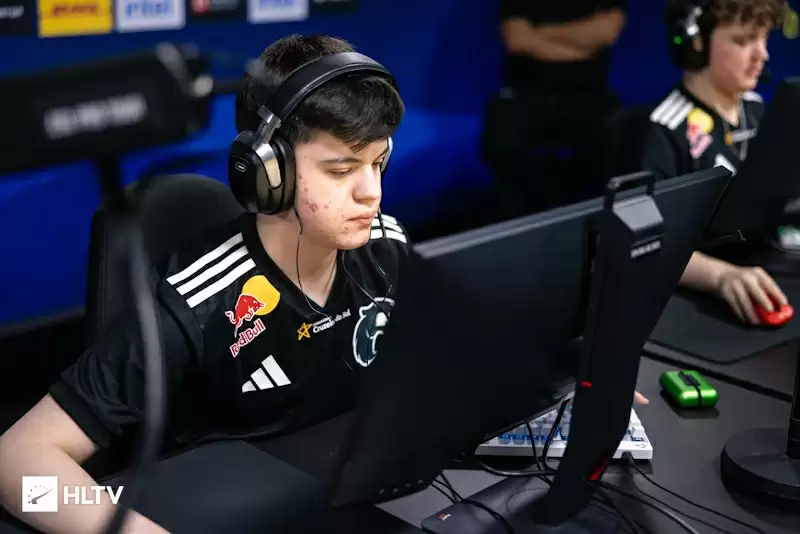 HLTV茶话会：molodoy锁定年度最佳新秀？m0NESY状态危机｜FaZe阵容地震CS2圈炸锅！