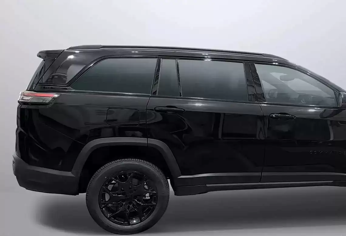 Jeep大指挥官Trail Edition内饰