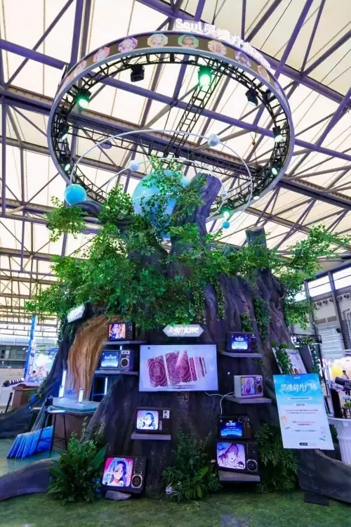 Soul张璐团队发布“莫比乌斯·第三弹”限定款：让AI社交更有温度