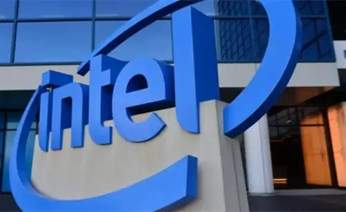 苹果自研芯片演进与英特尔寻求合作新局