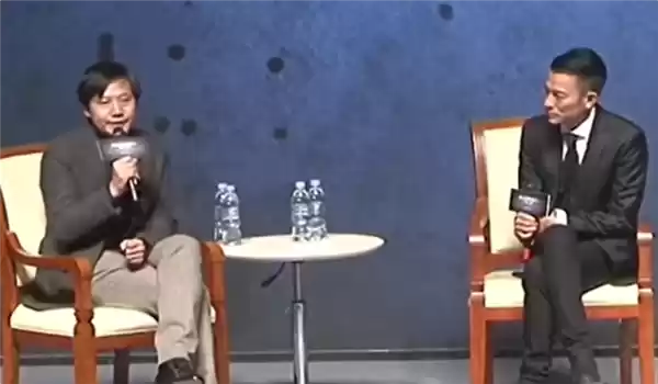 刘德华雷军同框历史照片