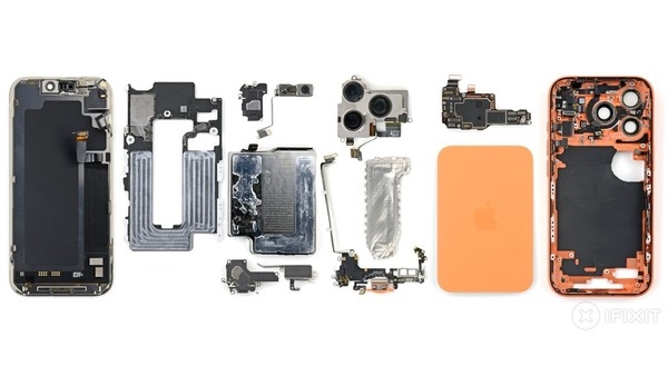 iPhone 17 Pro拆解图