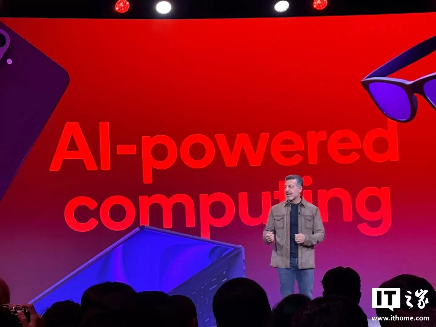 “全球最快手机芯片”：高通发布第五代骁龙 8 至尊版，CPU 性能提升 20%、小米 17 系列首发