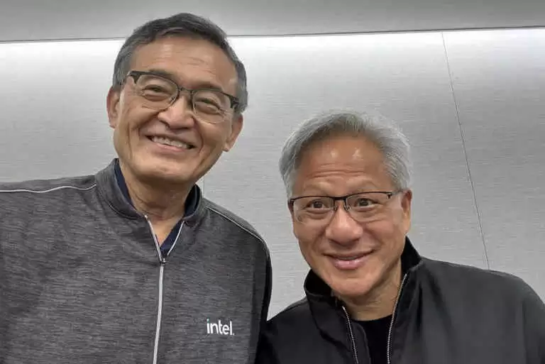 英伟达的抉择:与英特尔CPU直连,Grace