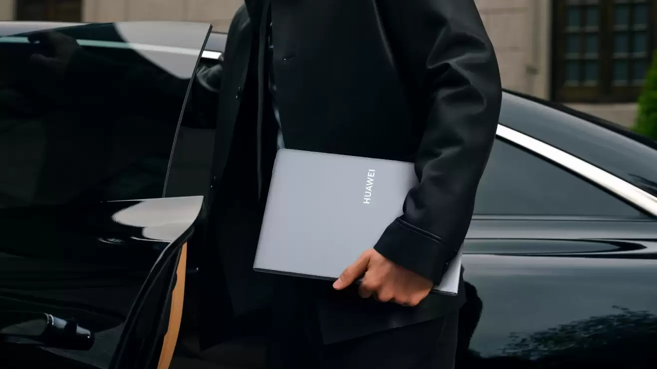 折叠屏电脑走向成熟鸿蒙折叠电脑市场份额达73%