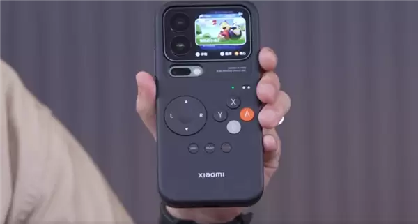 卢伟冰现场开箱小米17