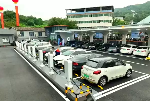 电动车充电场景