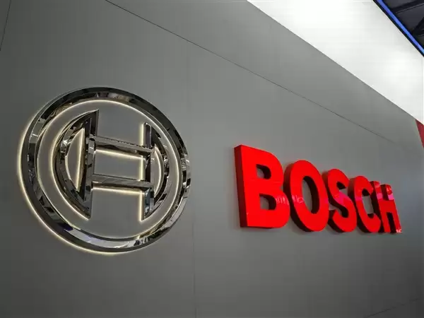 全球零部件巨头也扛不住了