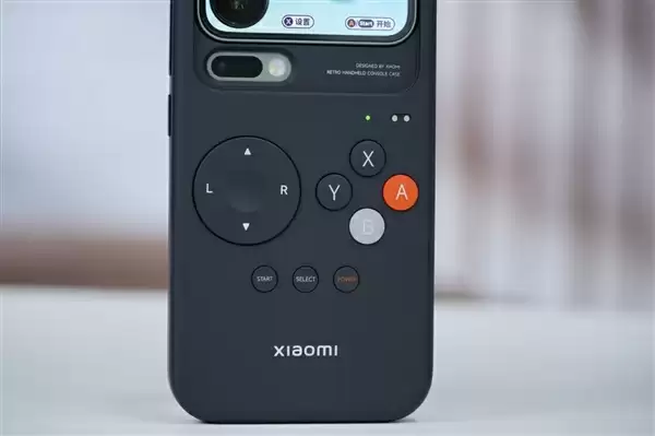 妙享背屏秒变游戏掌机!小米17 Pro图赏