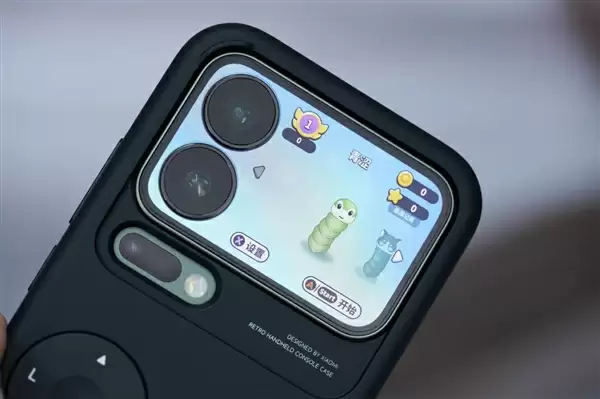 妙享背屏秒变游戏掌机!小米17 Pro图赏