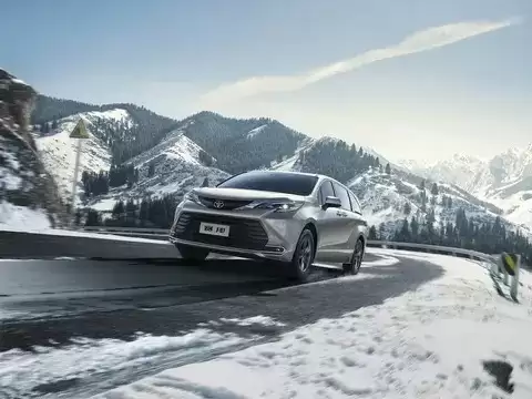 丰田2026款四车齐发：全系标配高通8155P与TSS