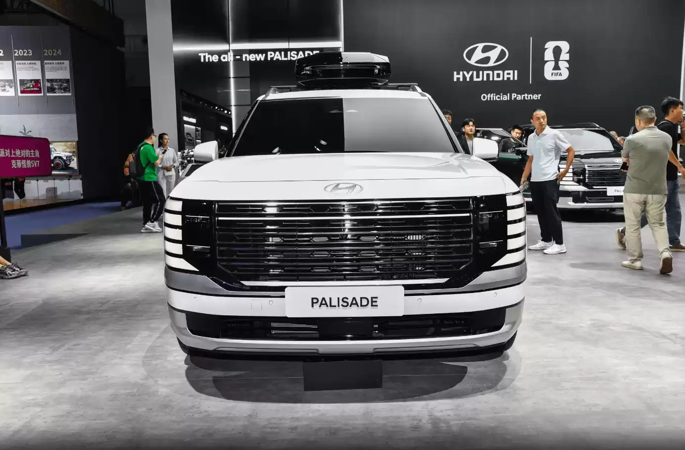 新款帕里斯帝外观