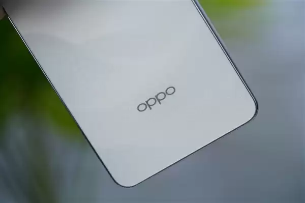 满级防尘防水仅1499元！OPPO