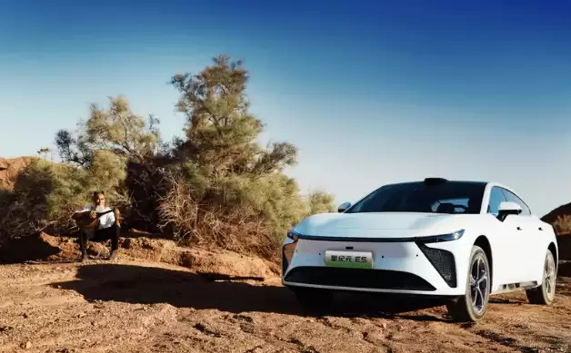 新一代智能交互设备