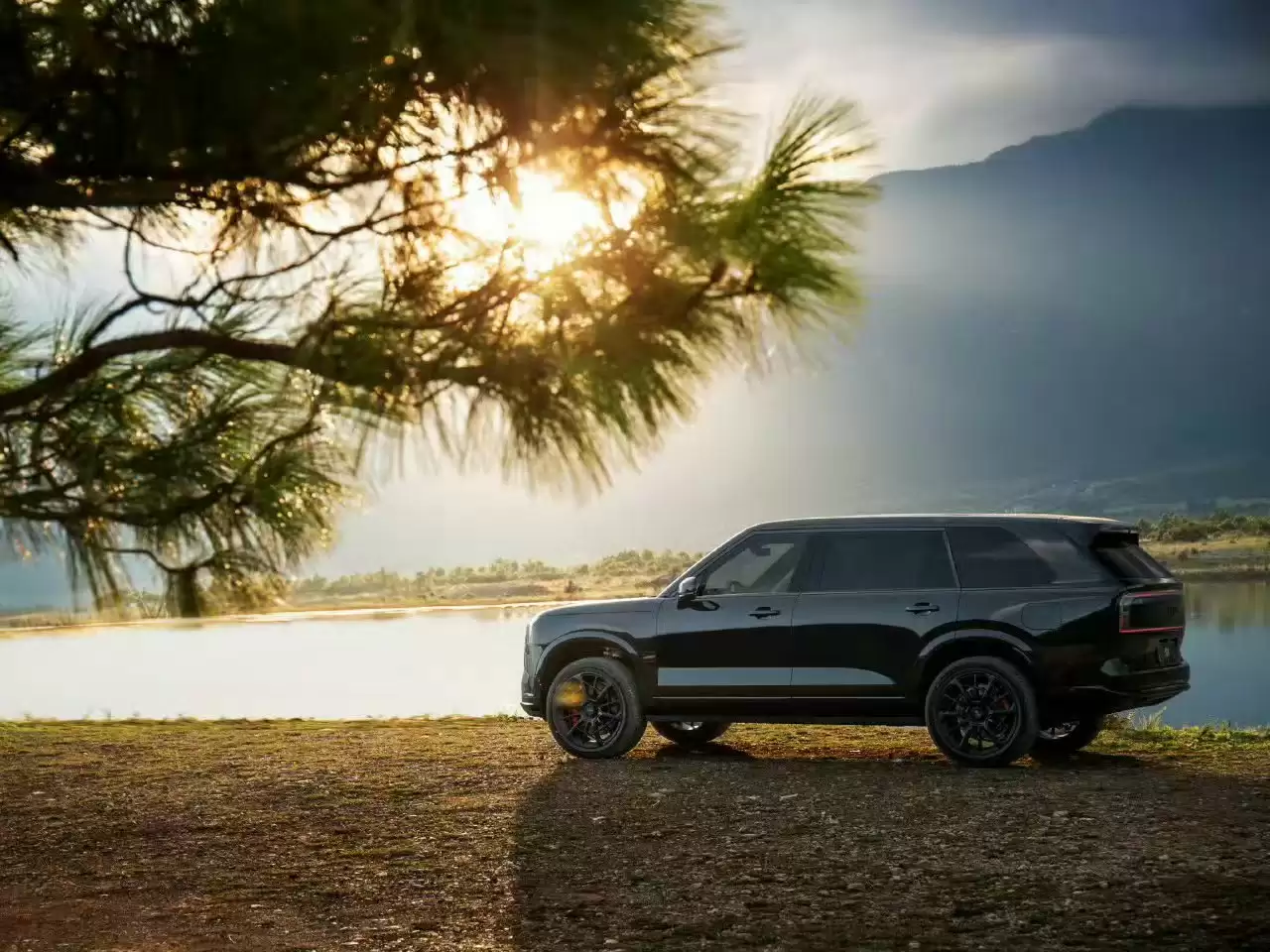 探访吉利欧洲创新中心