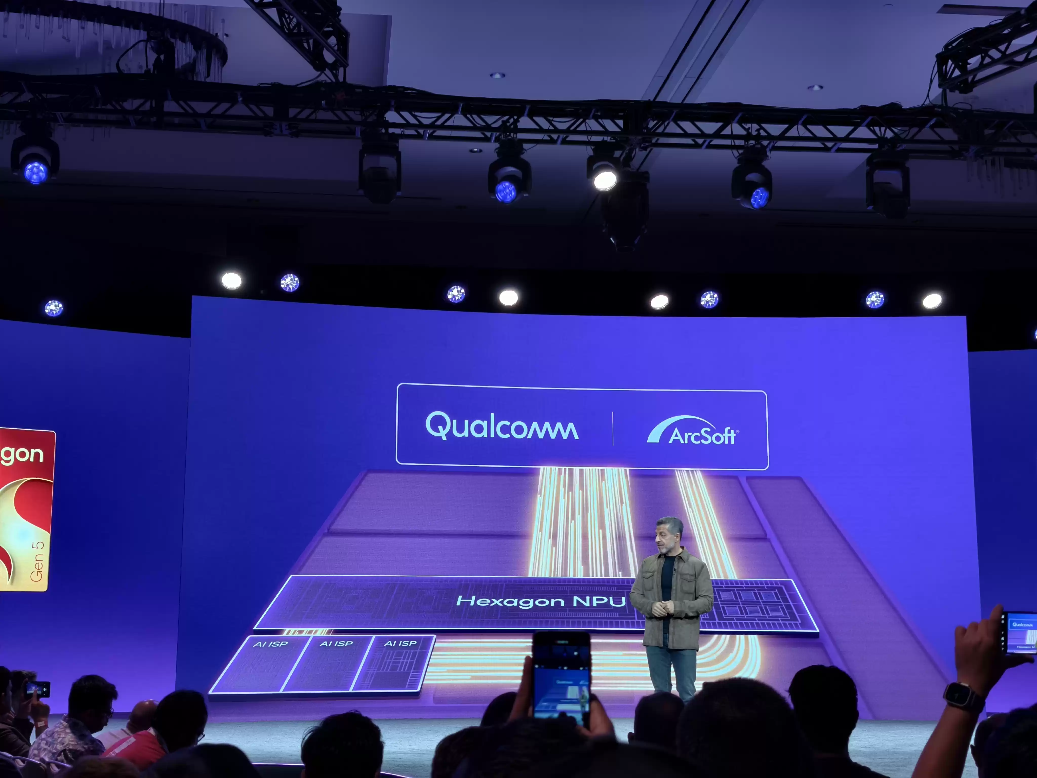 骁龙8至尊版AI性能