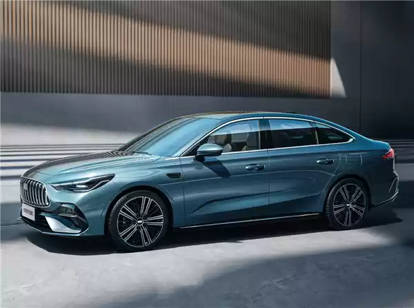 油耗2L级全球最低！吉利银河星耀6预售：7.98万起