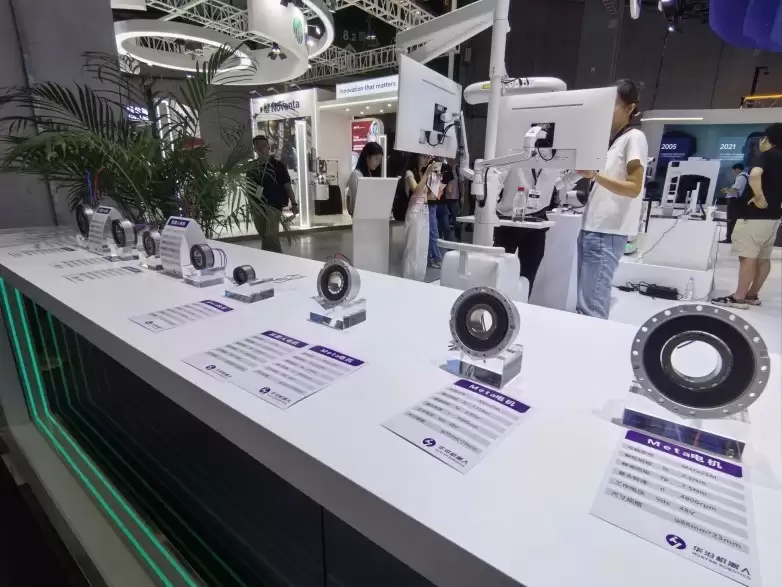 华沿机器人工博会重磅新品，以硬核科技引领工业创新