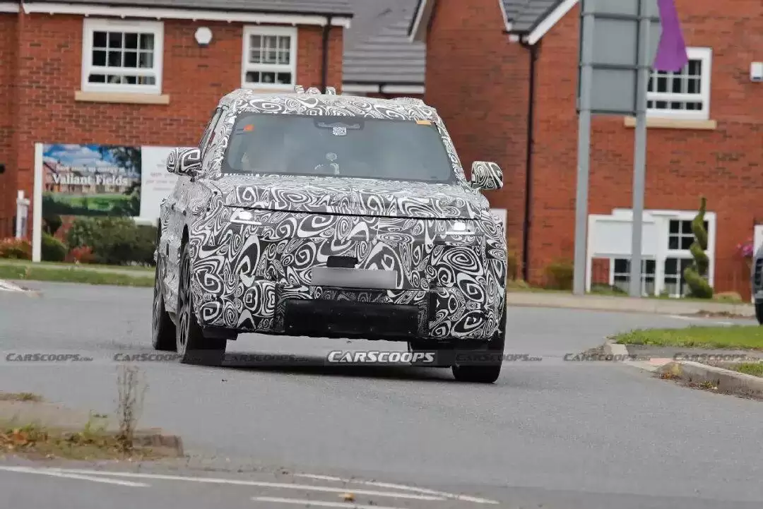 捷豹路虎电动SUV谍照
