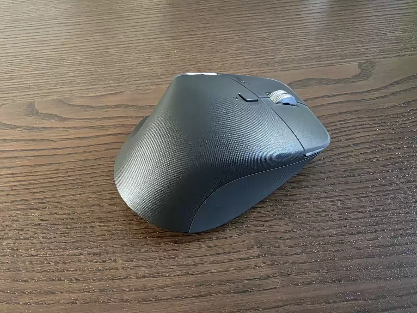 生产力利器:罗技MX Master 4