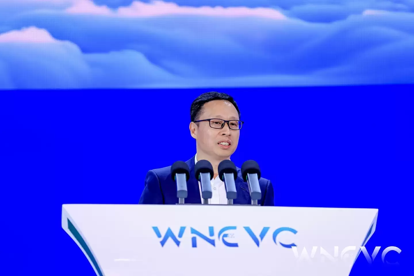 华为靳玉志:乾崑智驾已合作