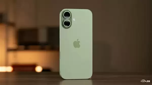 iPhone 17外观设计