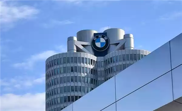 宝马全新X5提前“剧透”：提供5种能源