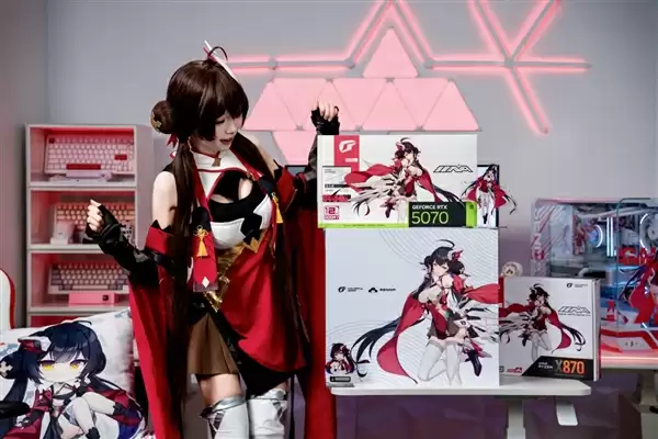 七彩虹iGame柒小希首套纪念版硬件套装开售！仅限量200套：三大定制组件