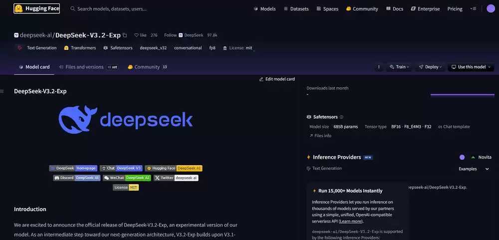 DeepSeek技术突破