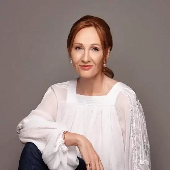 JK罗琳发文猛烈反击艾玛沃森：她根本不知道自己有多么无知