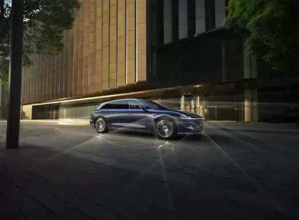 鸿蒙智行首款旅行车引爆市场:享界S9T 13天狂揽15000台!