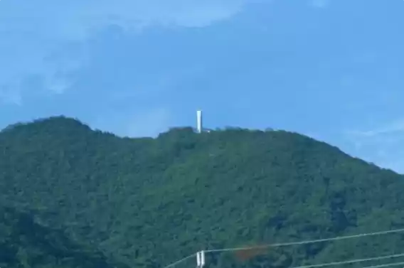 广东沿海数台风电机组被台风吹倒