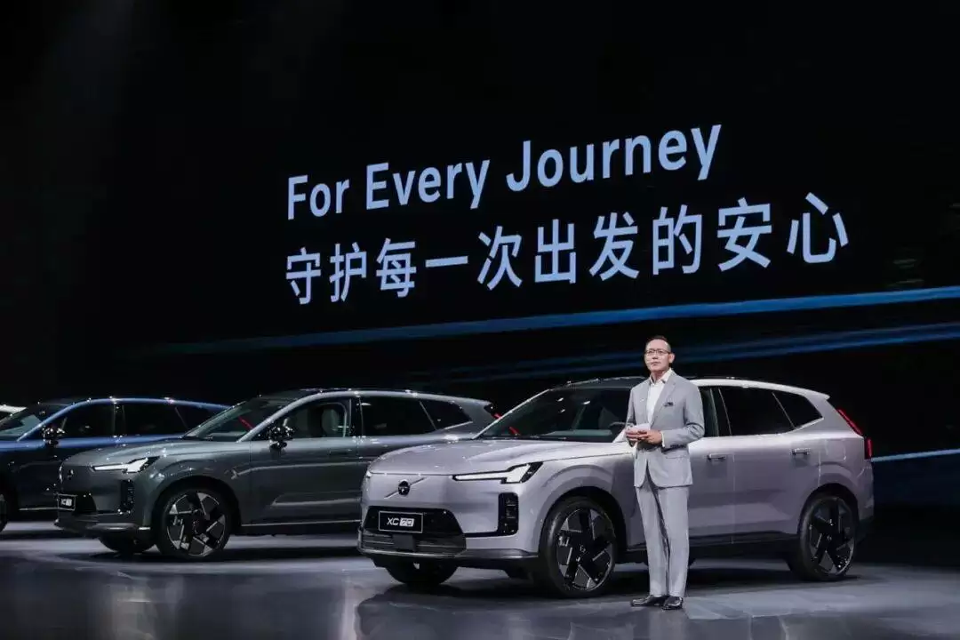 沃尔沃XC70安全测试