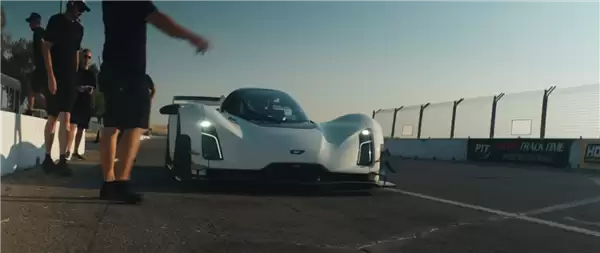 打破五项纪录！3D打印超跑Czinger