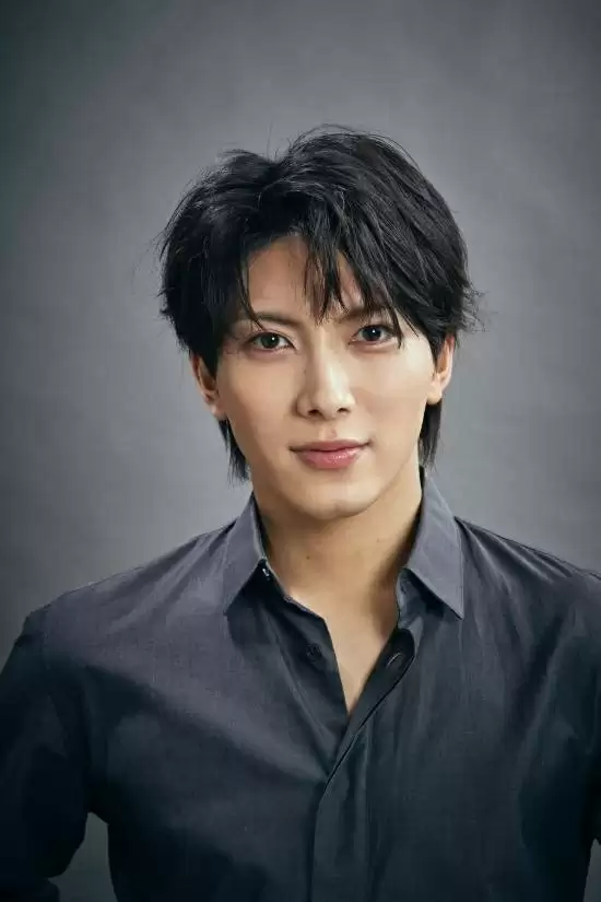 《寂静岭f》角色和演员对比！全是俊男靓女