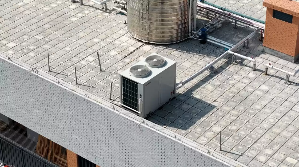 米特拉为揭阳市华南司法职业学校打造空气能热水系统