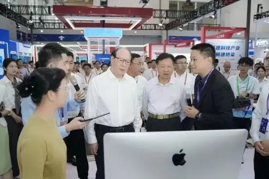 金蝶亮相十五届智博会，以