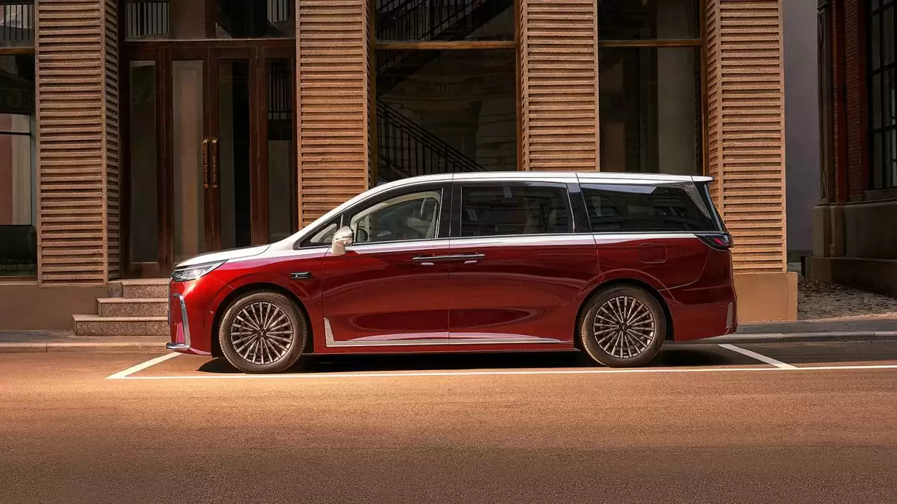 岚图800V高压平台示意图