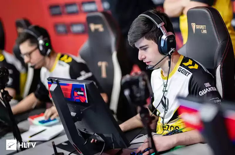 flameZ长文采访：NAVI曾给我发过offer，去年失望与挑战并存