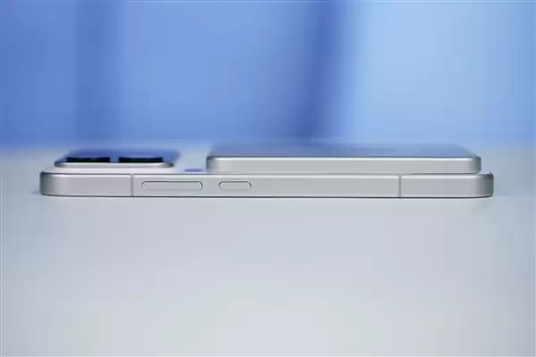 299元的小米金沙江磁吸充电宝卖断货：闲鱼加价到400多