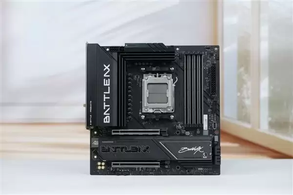 七彩虹战斧B850M主板