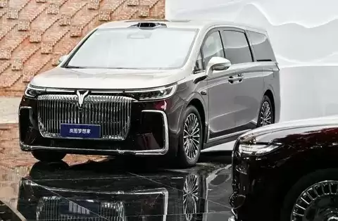 岚图汽车赴港上市:三年销量增三倍,2025年持续盈利