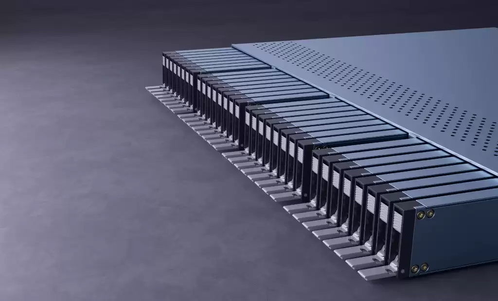 Solidigm加速250层QLC NAND研发明年商用